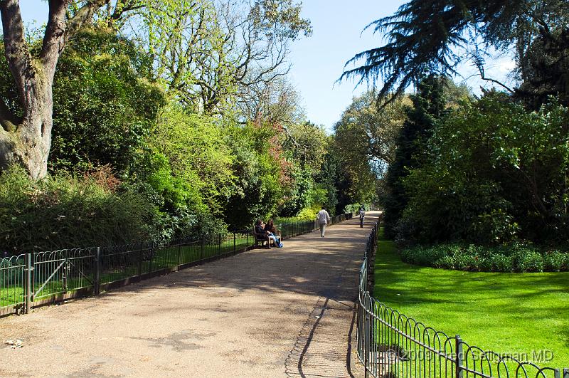 20090408_122107_D300 P1.jpg - Kensington Gardens